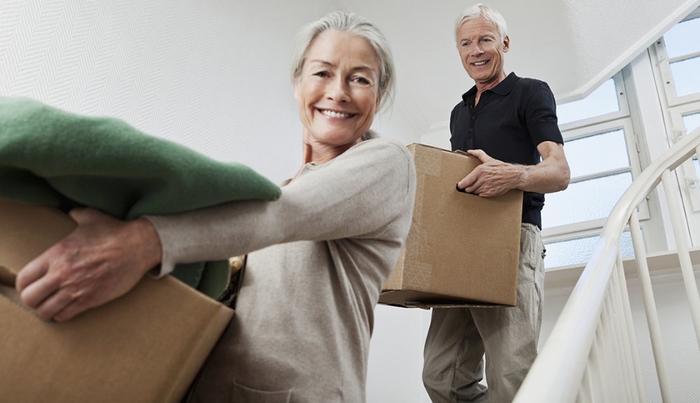 How to Move When Downsizing Homes